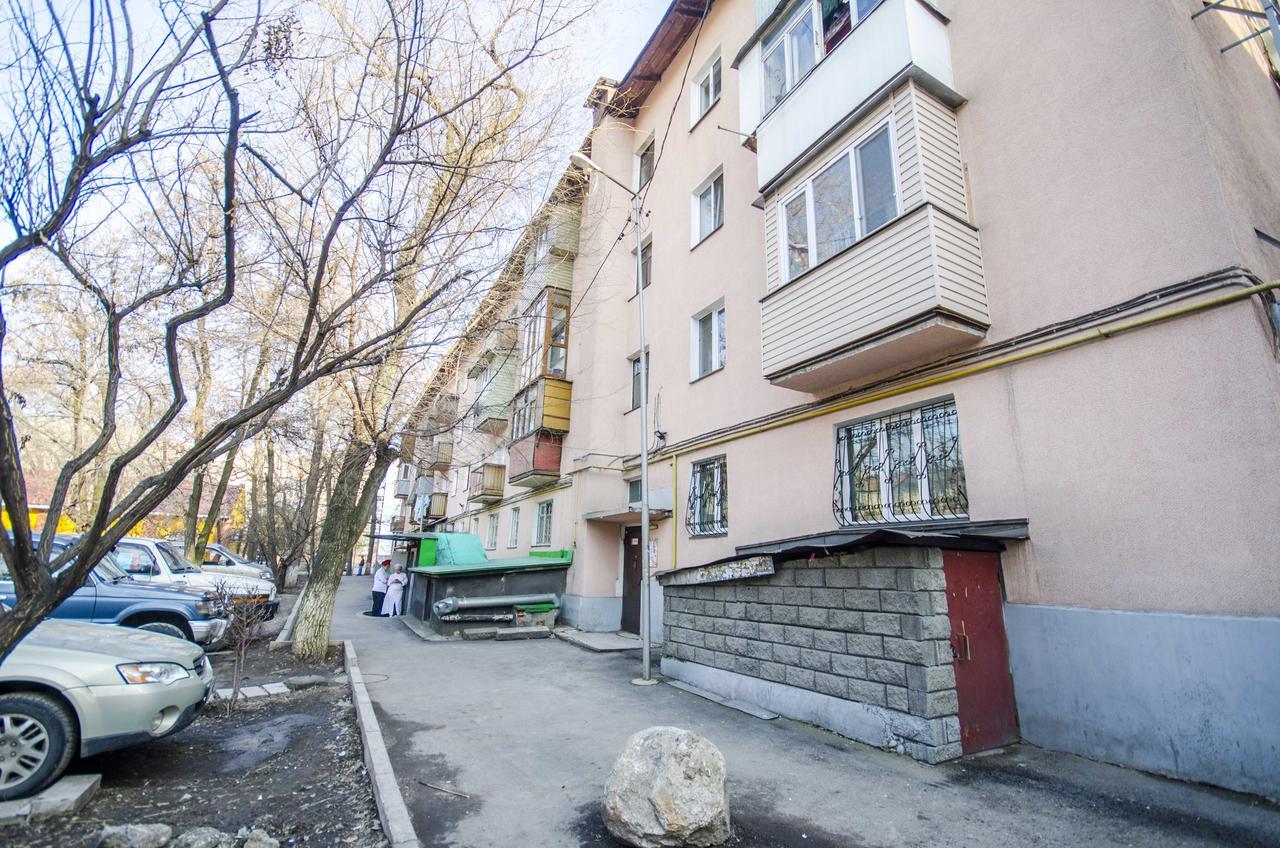 Золотой Квадрат Шевченко 75 Lägenhet Alma-Ata Exteriör bild