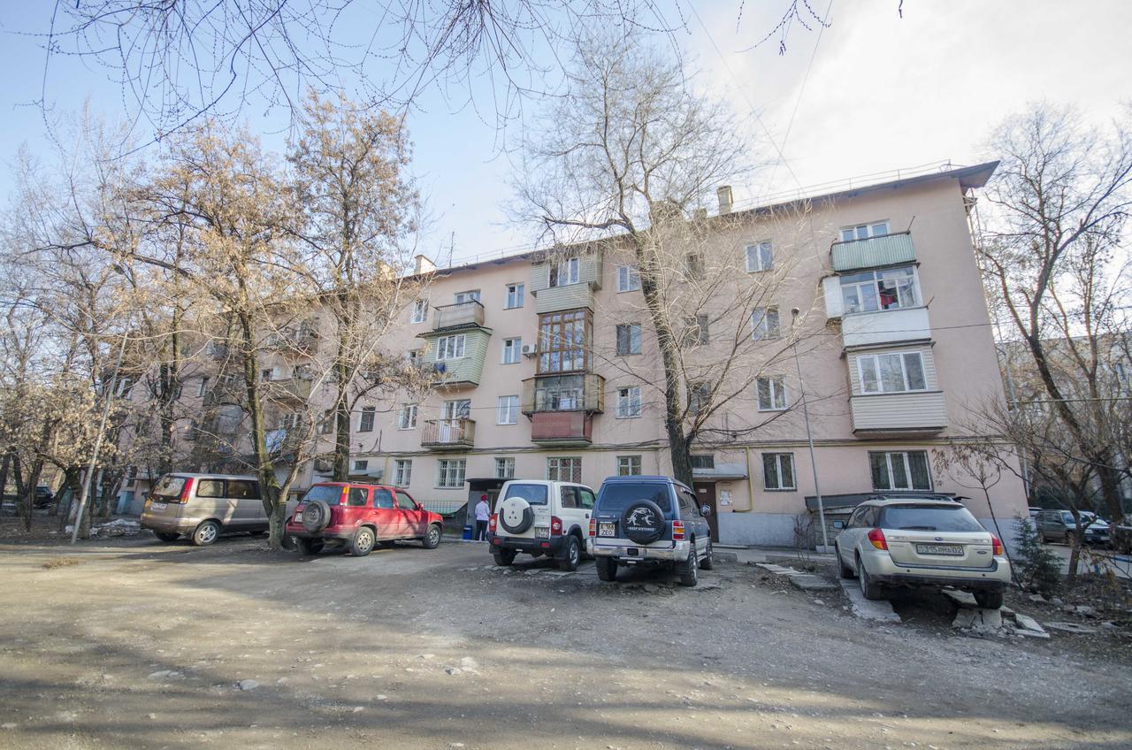 Золотой Квадрат Шевченко 75 Lägenhet Alma-Ata Exteriör bild